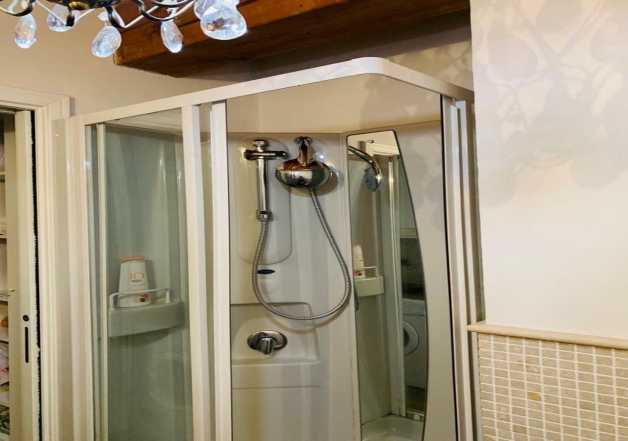 Whouse Suite Gold Towers Bologna Ngoại thất bức ảnh
