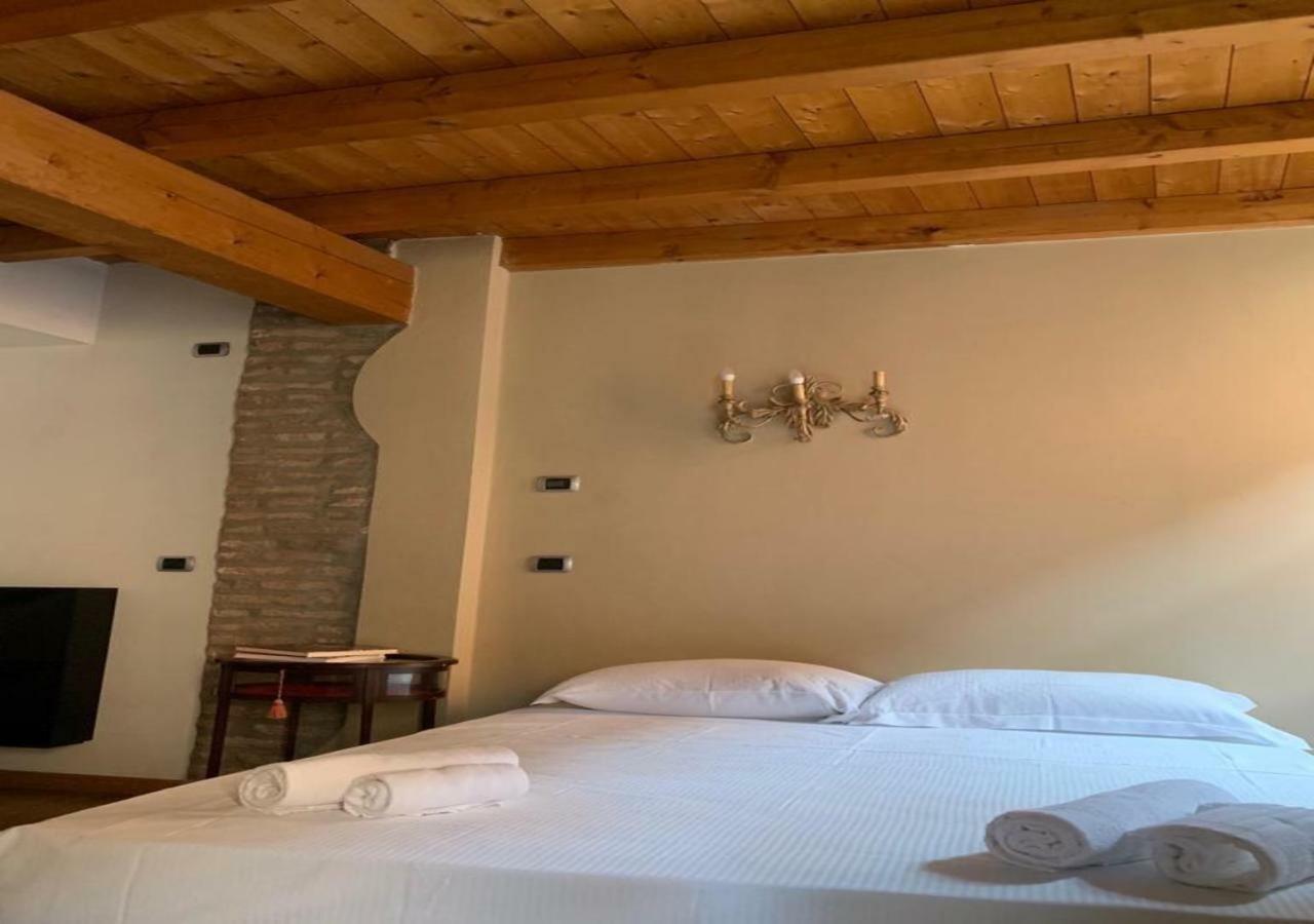 Whouse Suite Gold Towers Bologna Ngoại thất bức ảnh